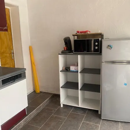 Poolhouse Homestay szállás